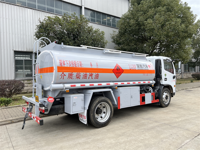 東風(fēng)8.5方福瑞卡